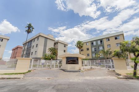 Apartamento para alugar com 58m², 2 quartos e 3 vagas Apartamento para alugar com 58m², 2 quartos e 3 vagasFachada