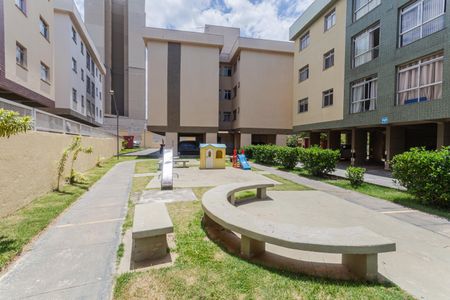 Apartamento para alugar com 58m², 2 quartos e 3 vagas Apartamento para alugar com 58m², 2 quartos e 3 vagasÁrea comum - Playground