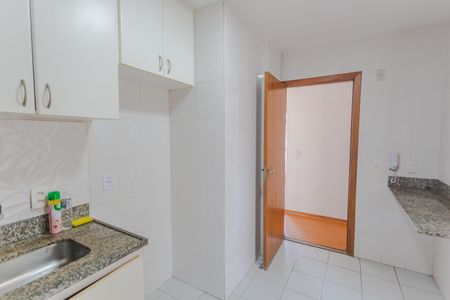 Apartamento para alugar com 58m², 2 quartos e 3 vagas Apartamento para alugar com 58m², 2 quartos e 3 vagasCozinha