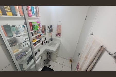 Apartamento à venda com 35m², 2 quartos e sem vagaBanheiro
