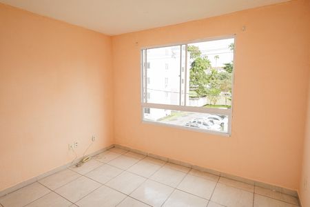 Sala de apartamento para alugar com 2 quartos, 44m² em Santa Cruz, Rio de Janeiro