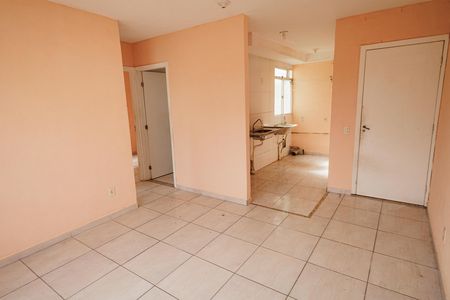 Sala de apartamento para alugar com 2 quartos, 44m² em Santa Cruz, Rio de Janeiro
