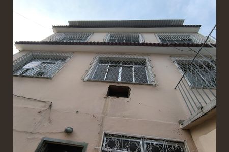 Casa à venda com 125m², 4 quartos e 1 vaga Casa à venda com 125m², 4 quartos e 1 vagaFachada