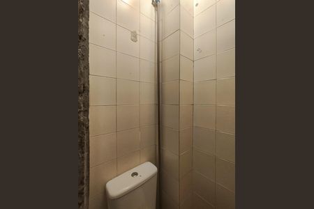 Apartamento à venda com 60m², 2 quartos e sem vaga Apartamento à venda com 60m², 2 quartos e sem vagaBanheiro de serviço