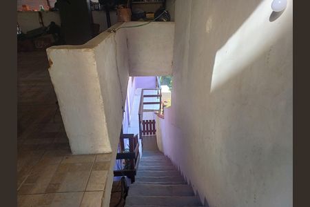 Apartamento para alugar com 70m², 3 quartos e 1 vaga Apartamento para alugar com 70m², 3 quartos e 1 vagaEscada de acesso