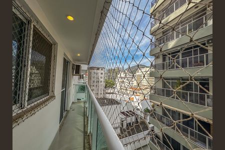 Apartamento para alugar com 62m², 2 quartos e 1 vaga