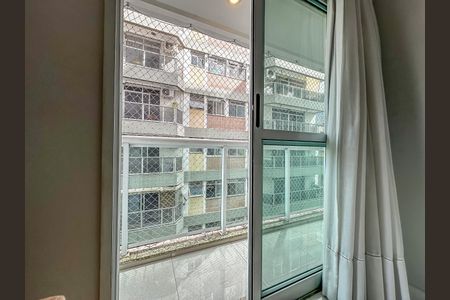 Apartamento para alugar com 62m², 2 quartos e 1 vaga