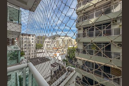 Apartamento para alugar com 62m², 2 quartos e 1 vaga