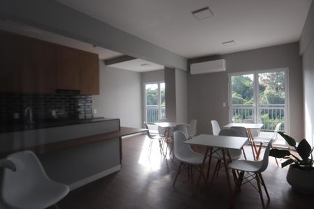 Studio à venda com 21m², 1 quarto e sem vagaÁrea comum - Espaço Gourmet