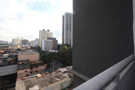 Varanda de kitnet/studio à venda com 1 quarto, 21m² em Vila Ema, São Paulo