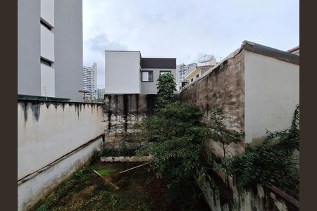 Casa à venda com 348m², 4 quartos e 6 vagas Casa à venda com 348m², 4 quartos e 6 vagasVista Quarto 4