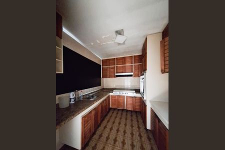 Cozinha de casa à venda com 4 quartos, 535m² em Água Fria, São Paulo