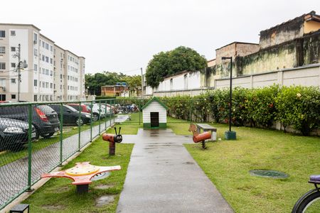 Apartamento para alugar com 45m², 2 quartos e 1 vaga Apartamento para alugar com 45m², 2 quartos e 1 vagaÁrea comum - Playground