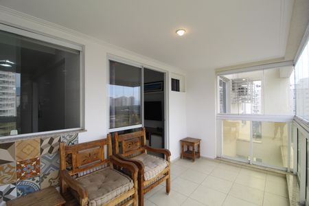 Apartamento para alugar com 75m², 3 quartos e 1 vagaSala - Varanda
