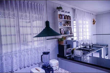Casa à venda com 450m², 2 quartos e 4 vagas