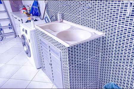 Casa à venda com 450m², 2 quartos e 4 vagas