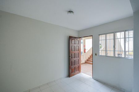 Apartamento à venda com 2 quartos, 42m² em Grajaú, São Paulo