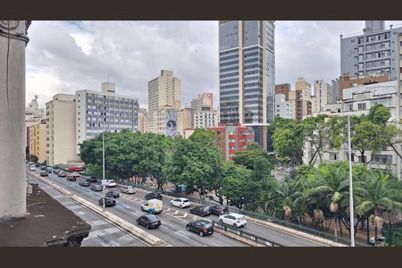 Vista  de apartamento para alugar com 2 quartos, 108m² em Santa Cecilia, São Paulo