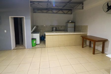 Apartamento para alugar com 65m², 2 quartos e sem vaga Apartamento para alugar com 65m², 2 quartos e sem vagaÁrea comum - Salão de festas