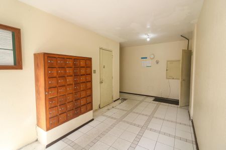 Apartamento para alugar com 65m², 2 quartos e sem vaga Apartamento para alugar com 65m², 2 quartos e sem vagaÁrea comum - Hall de entrada