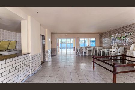 Apartamento à venda com 75m², 2 quartos e 1 vaga Apartamento à venda com 75m², 2 quartos e 1 vagaÁrea comum - Salão de festas
