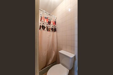 Apartamento à venda com 75m², 2 quartos e 1 vaga Apartamento à venda com 75m², 2 quartos e 1 vagaBanheiro de serviço
