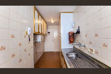 Apartamento à venda com 75m², 2 quartos e 1 vaga Apartamento à venda com 75m², 2 quartos e 1 vagaCozinha