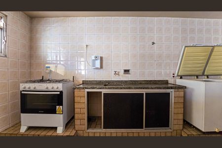 Apartamento à venda com 75m², 2 quartos e 1 vaga Apartamento à venda com 75m², 2 quartos e 1 vagaÁrea comum - Salão de festas cozinha
