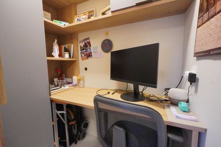 Apartamento à venda com 110m², 2 quartos e 2 vagasEscritório