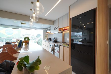 Apartamento à venda com 110m², 2 quartos e 2 vagasCozinha