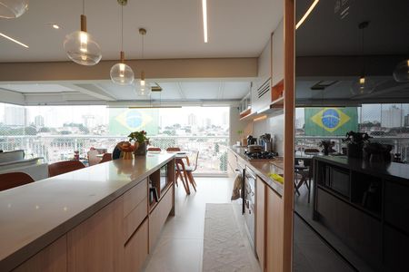 Apartamento à venda com 110m², 2 quartos e 2 vagasCozinha
