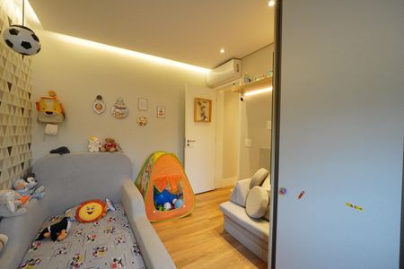 Apartamento à venda com 110m², 2 quartos e 2 vagasQuarto