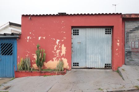 Casa para alugar com 120m², 3 quartos e 2 vagasFachada