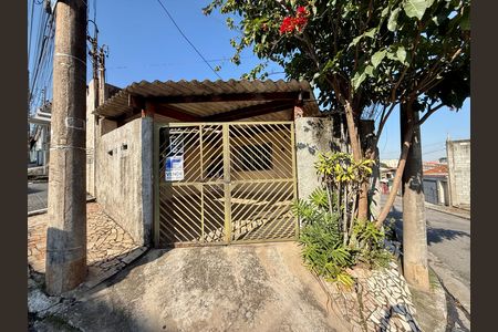 Fachada  de casa à venda com 3 quartos, 113m² em Vila Fiuza, Guarulhos