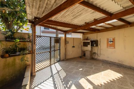 Garagem de casa à venda com 3 quartos, 113m² em Vila Fiuza, Guarulhos