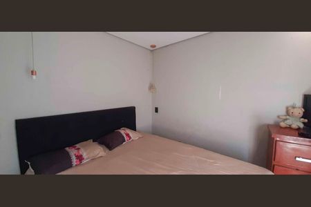 Casa à venda com 2 quartos, 75m² em Veloso, Osasco