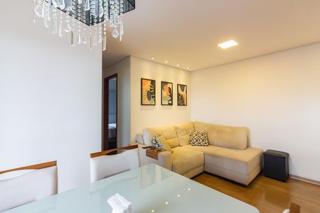 Sala de apartamento para alugar com 2 quartos, 51m² em Jaguaribe, Osasco