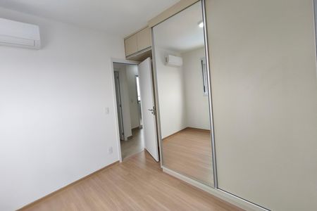Apartamento à venda com 64m², 2 quartos e 1 vagaQuarto 2