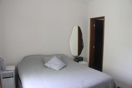 Apartamento à venda com 81m², 2 quartos e 2 vagasSuíte