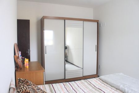 Apartamento à venda com 81m², 2 quartos e 2 vagasQuarto
