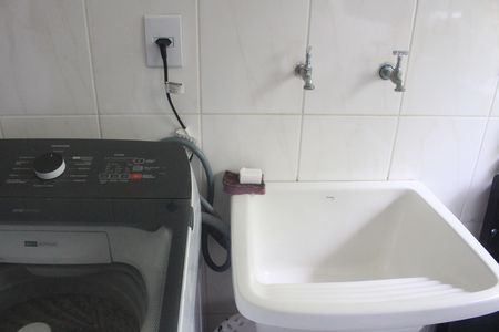Apartamento à venda com 81m², 2 quartos e 2 vagasÁrea de Serviço