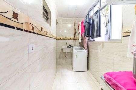 Apartamento à venda com 64m², 3 quartos e 1 vaga Apartamento à venda com 64m², 3 quartos e 1 vagaCozinha e Área de Serviço