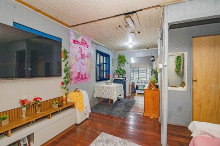 Sala de casa à venda com 3 quartos, 105m² em Jardim Carvalho, Porto Alegre