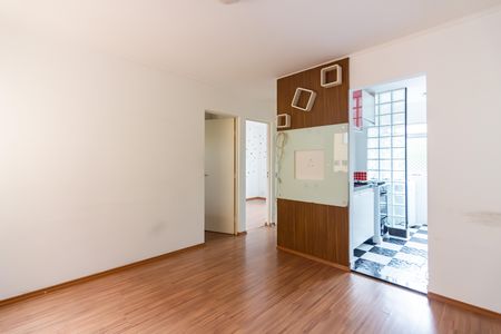 Sala  de apartamento para alugar com 2 quartos, 48m² em Ayrosa, Osasco