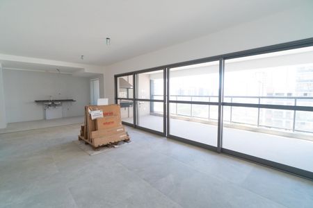 Apartamento à venda com 141m², 3 quartos e 2 vagas Apartamento à venda com 141m², 3 quartos e 2 vagasSala/Cozinha