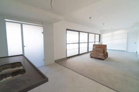 Sala/Cozinha de apartamento à venda com 3 quartos, 141m² em Vila Mariana, São Paulo