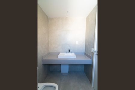 Apartamento à venda com 141m², 3 quartos e 2 vagas Apartamento à venda com 141m², 3 quartos e 2 vagasBanheiro da Suíte 2