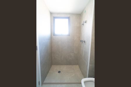 Apartamento à venda com 141m², 3 quartos e 2 vagas Apartamento à venda com 141m², 3 quartos e 2 vagasBanheiro da Suíte 2