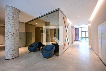 Apartamento à venda com 141m², 3 quartos e 2 vagas Apartamento à venda com 141m², 3 quartos e 2 vagasHall social