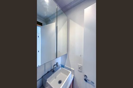 Apartamento para alugar com 42m², 2 quartos e sem vagaBanheiro